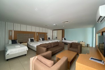 GROUP ROOM